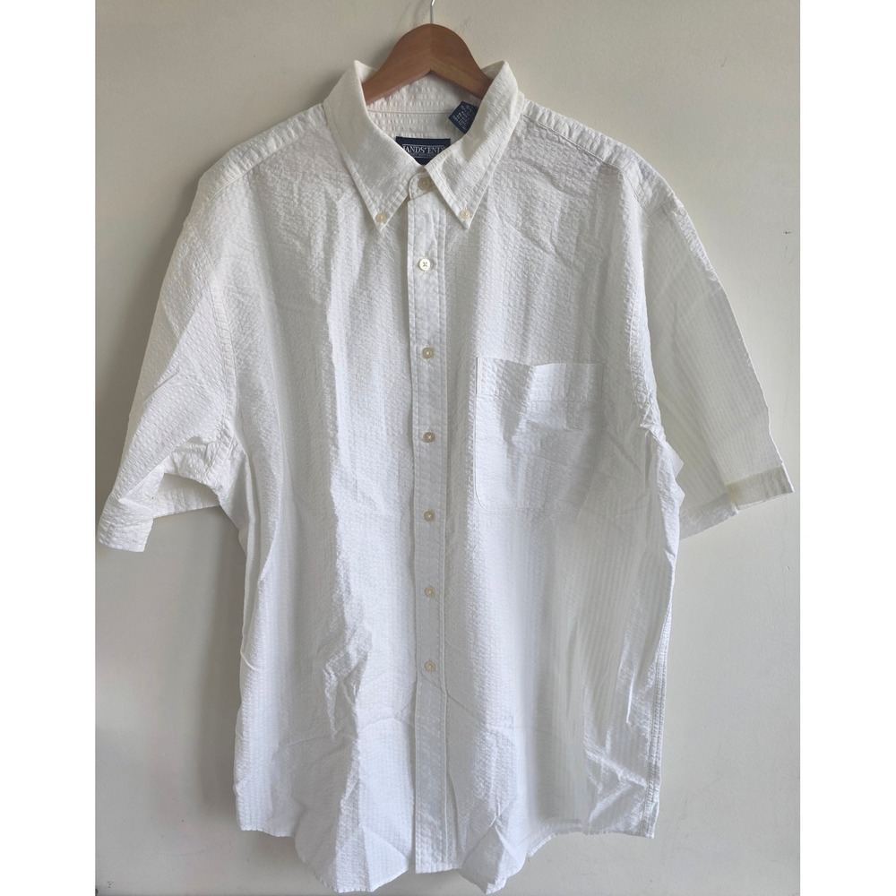 Lands End Seersucker Shirt Mens Large White Short Sleeve Button Down 16-16.5